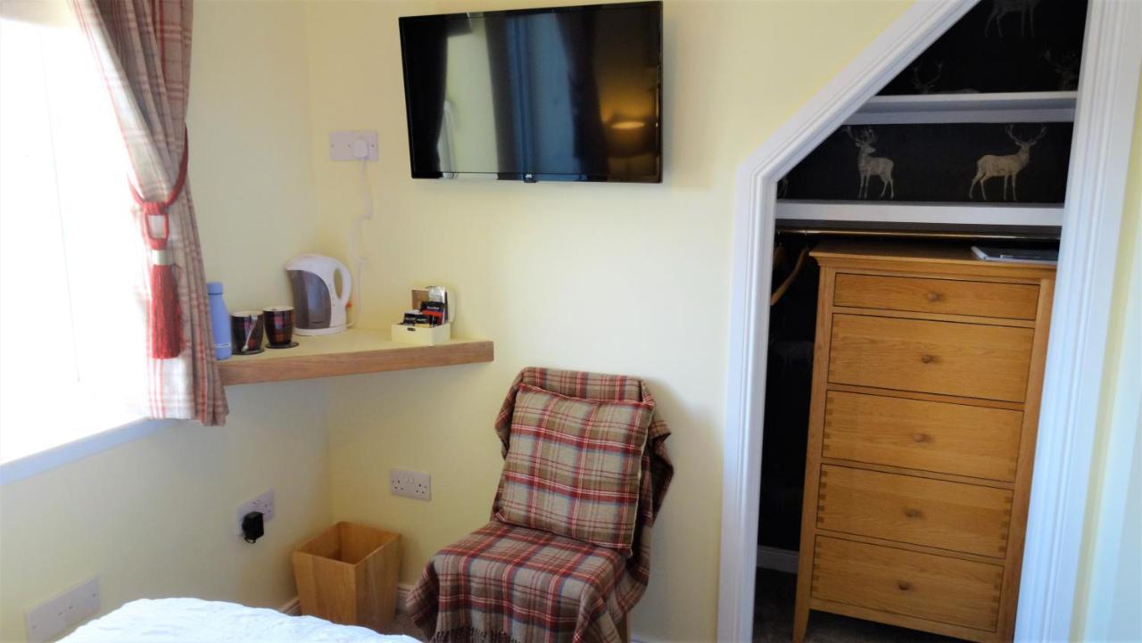 Bed and Breakfast Bracadale House Port na Long Экстерьер фото