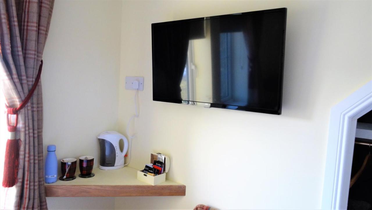 Bed and Breakfast Bracadale House Port na Long Экстерьер фото